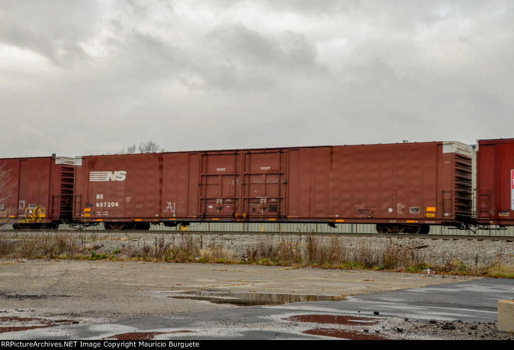 NS Box Car